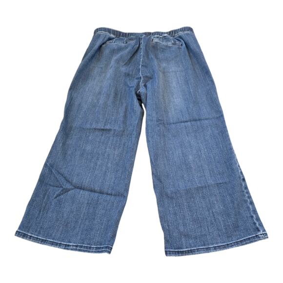 J. Jill Wide Leg Cropped Jeans, Denim Culottes, High Rise, Blue, Stylish - Picture 3 of 7